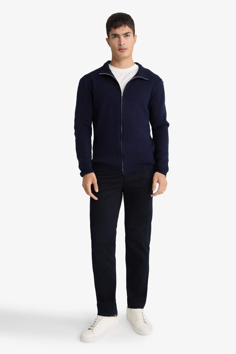 Прямые брюки chino Regular Fit из канваса