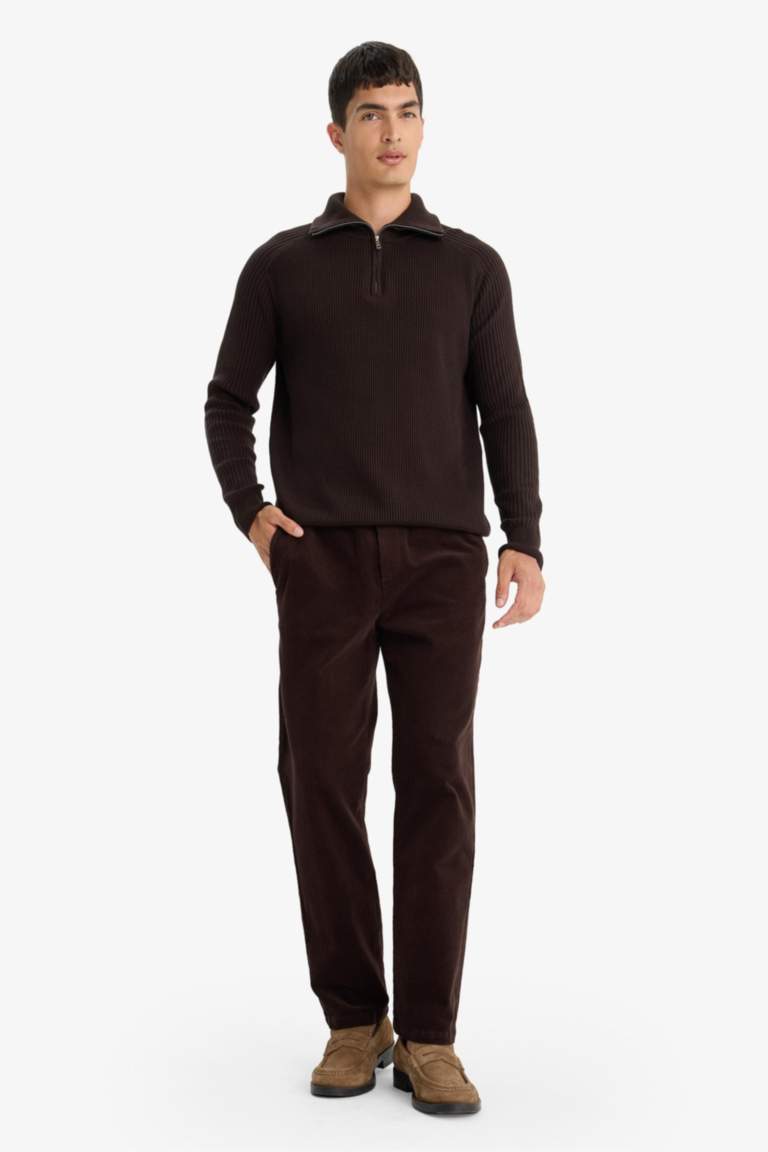 Relax Fit Düz Paça Pantolon