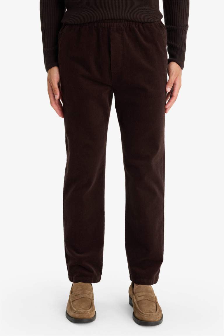 Relax Fit Düz Paça Pantolon