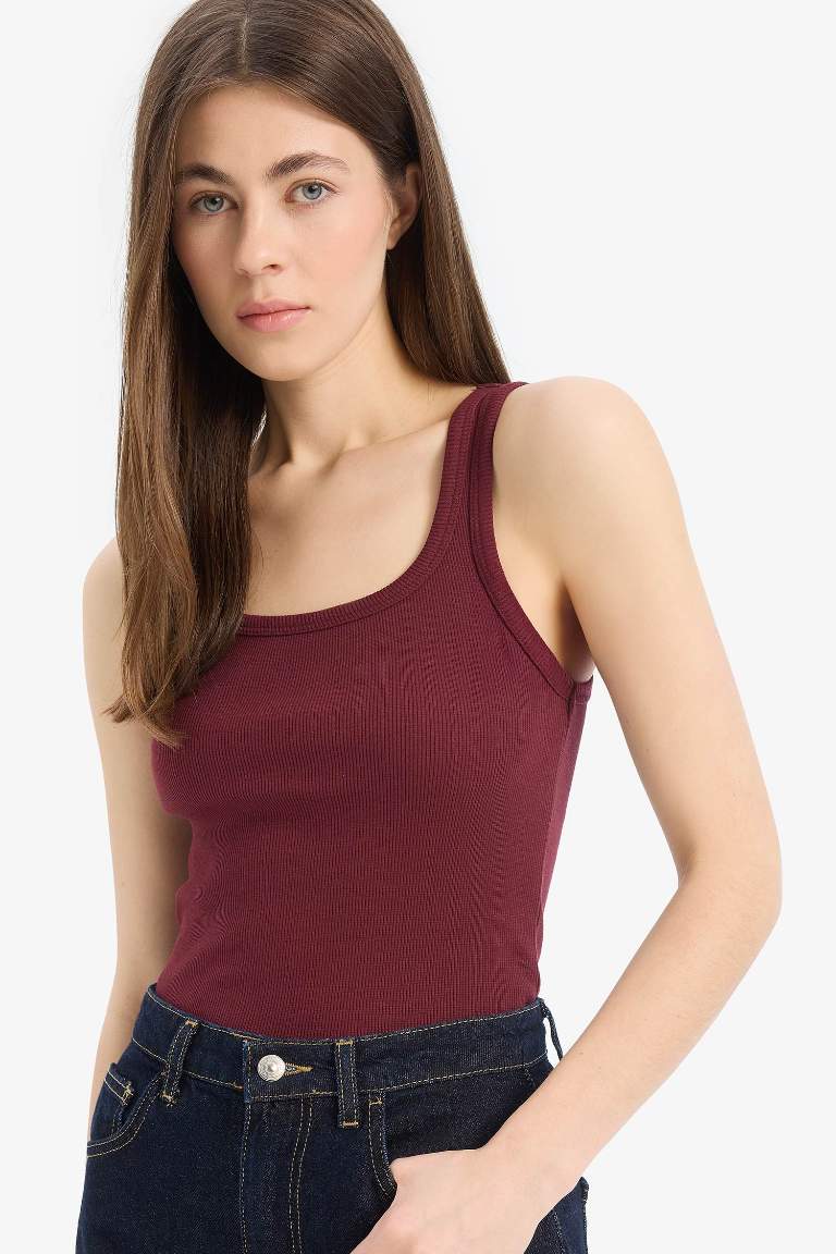 Slim Fit Basic Camisole Round Collar Tank Top