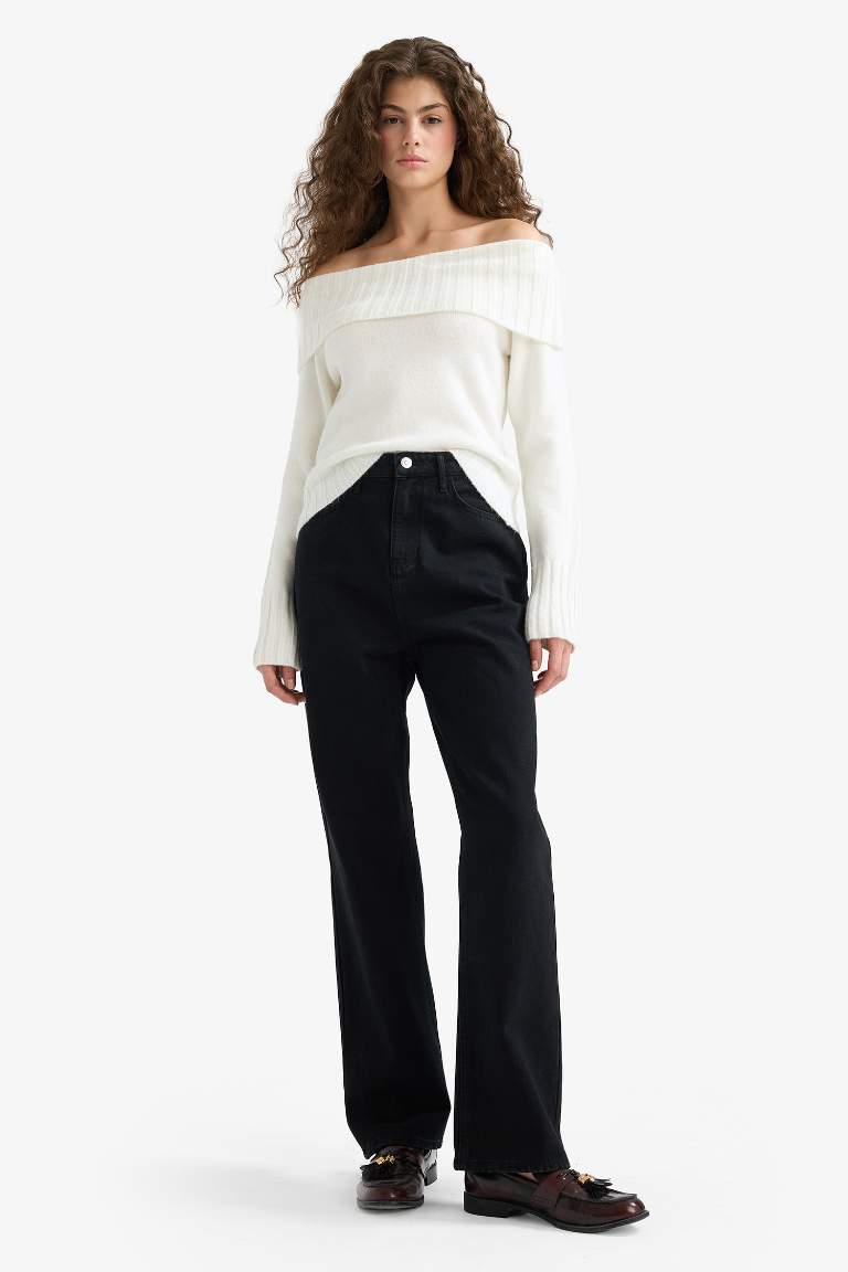 Slim Fit Dar Kesim Açık Omuz Triko Kazak