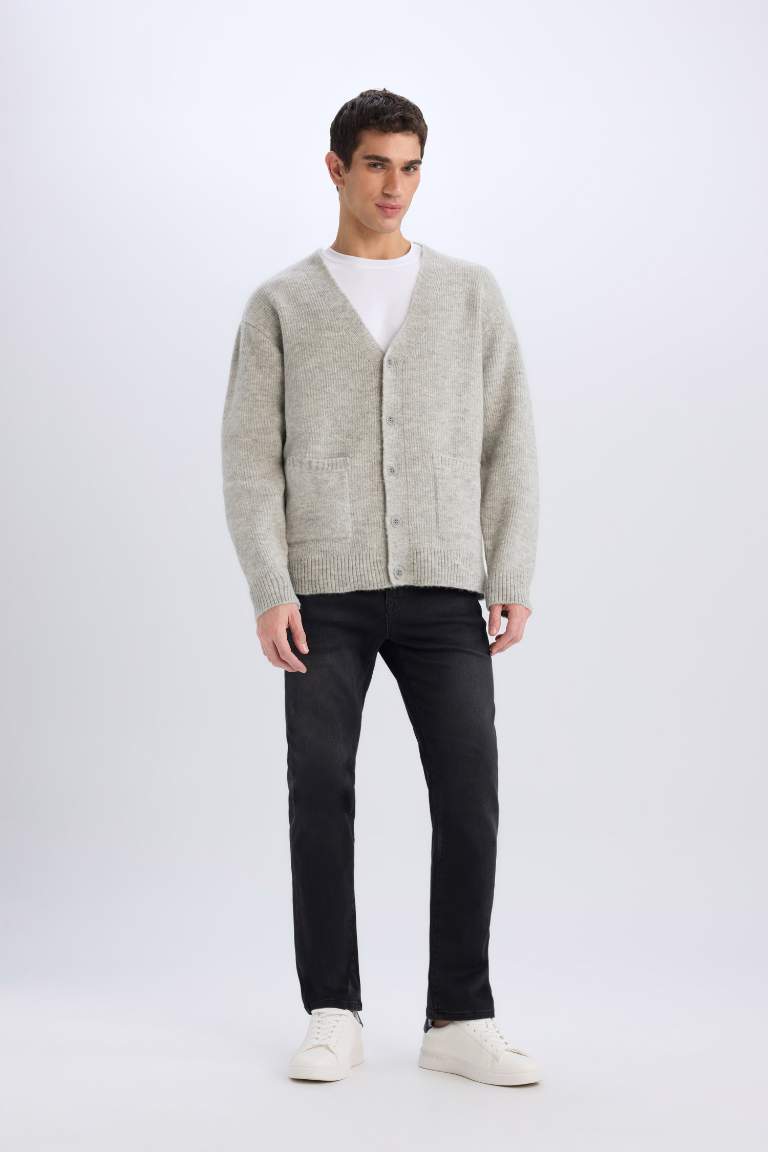 Relax Fit V-Neck Knitwear Cardigan