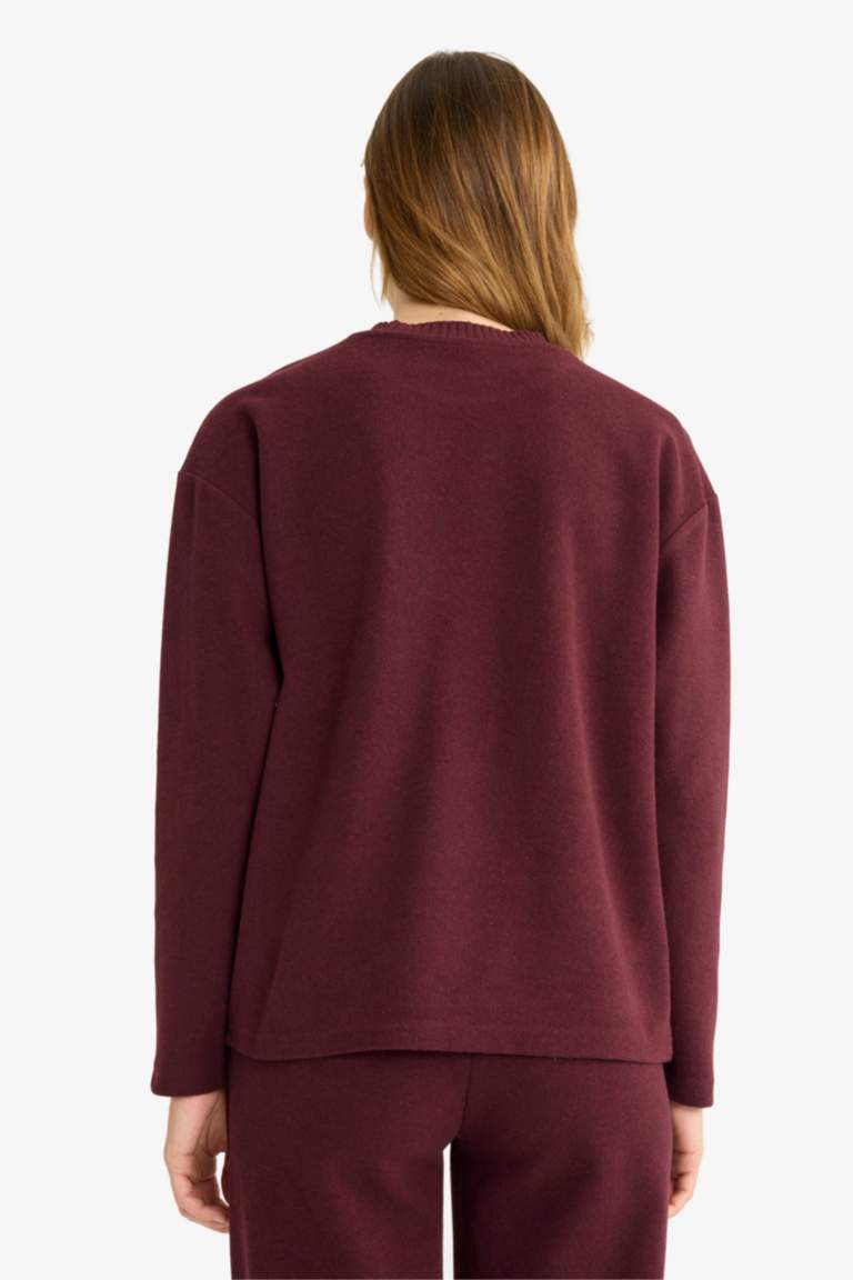 релакс пішімі дөңгелек жаға Свитер