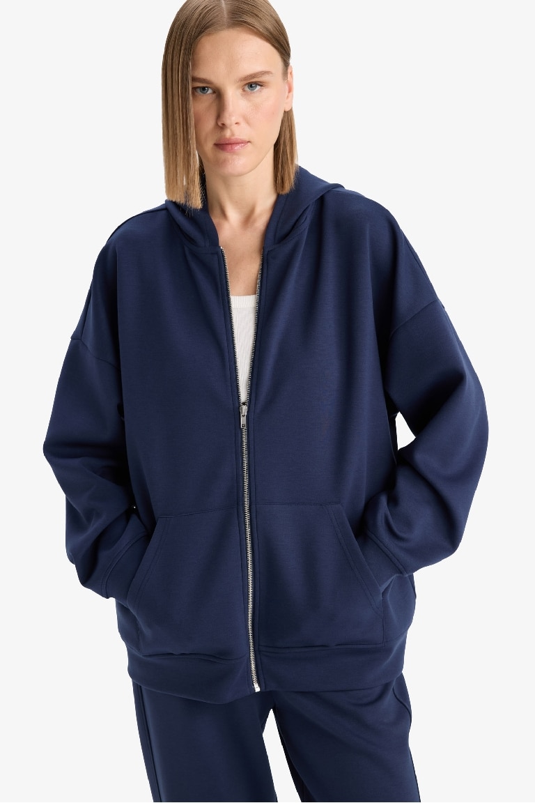 Oversize толстовка с капюшоном из Scuba-ткани