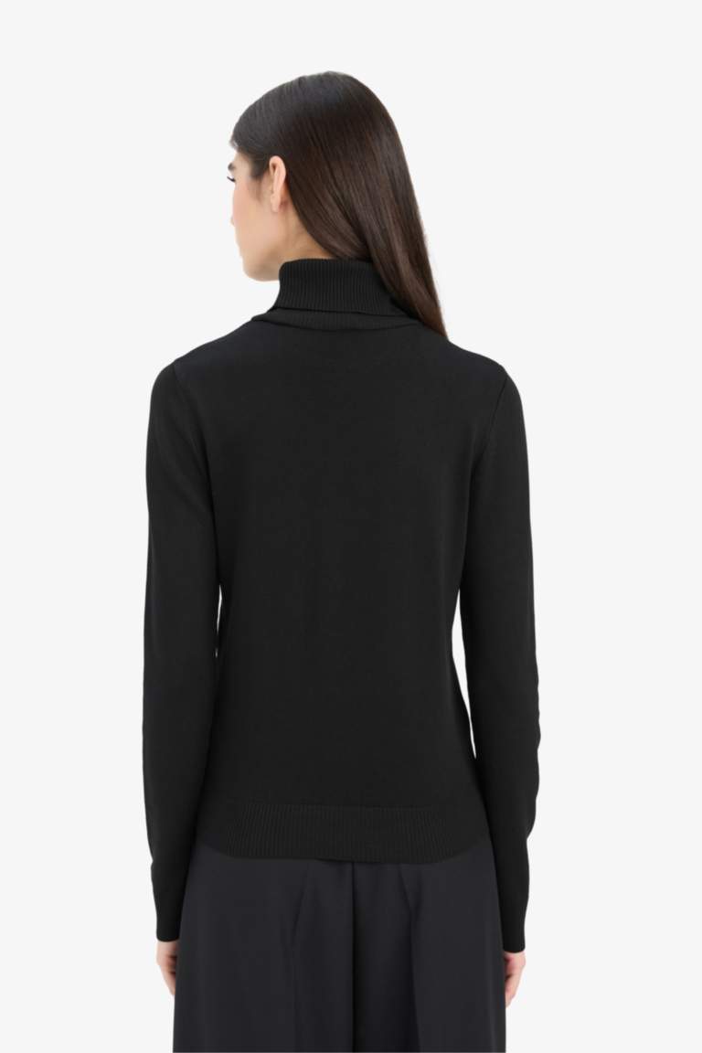 بلوفر قصة عادية هاف كول