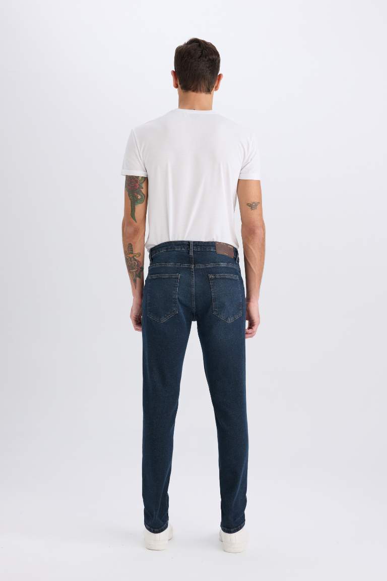 Pantalon Jean Pedro taille normale à coupe slim