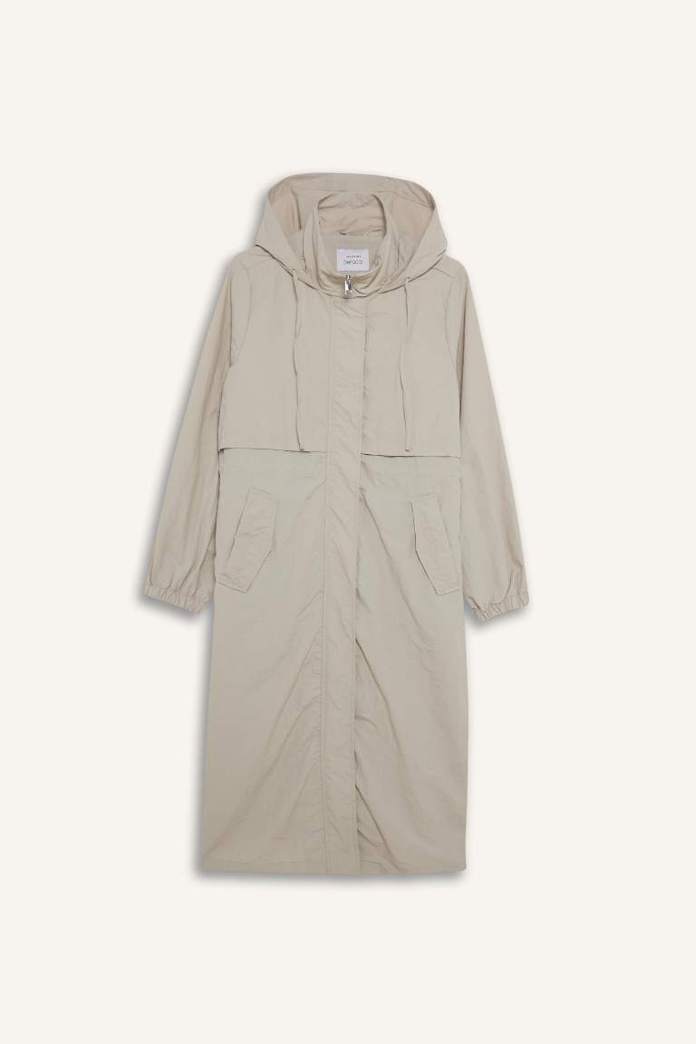 Дождевик Regular Fit с капюшоном