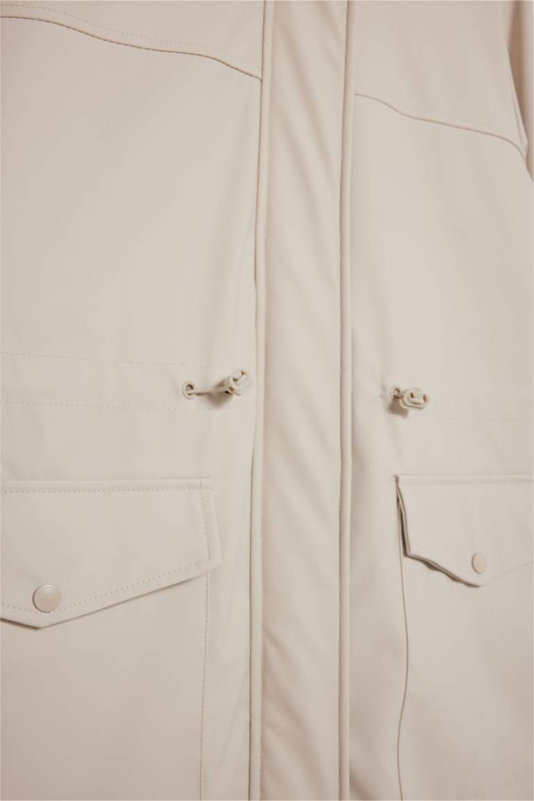 Imperméable à capuche en similicuir Coupe régulière