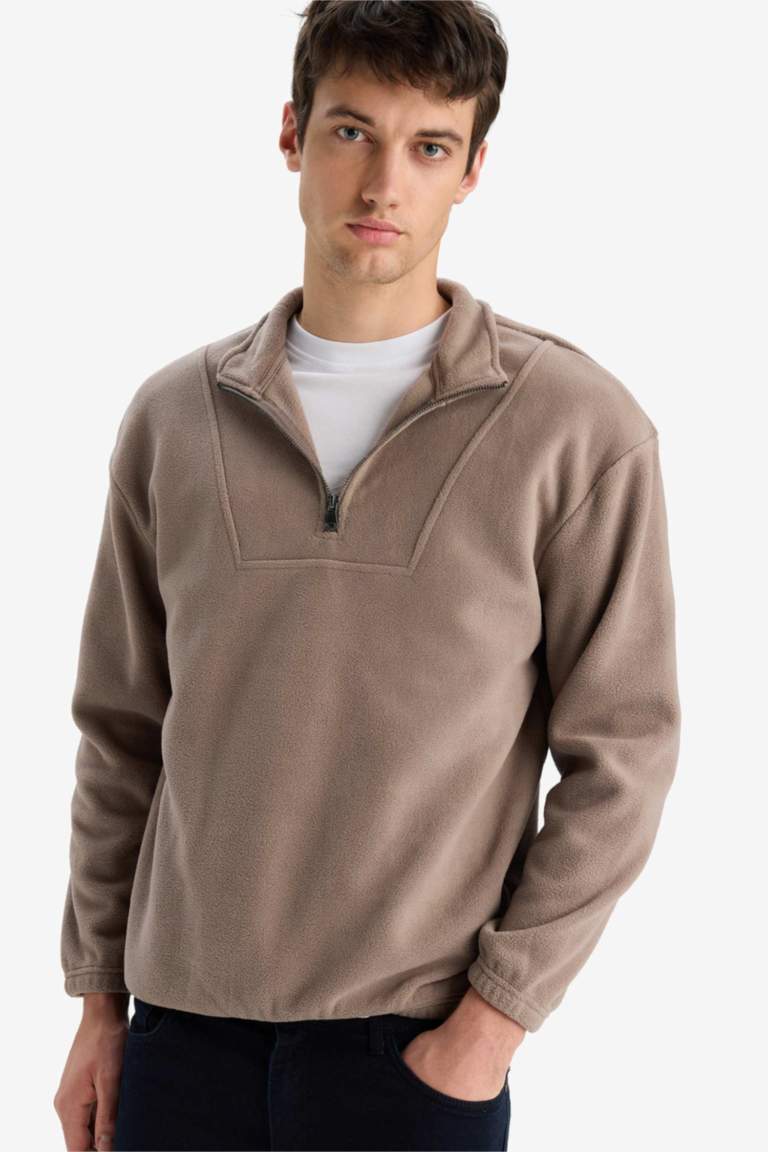 Sweatshirt boxy en polaire imprimé à col montant