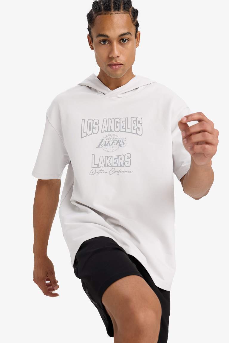Футболка DeFactoFit NBA Los Angeles Lakers Boxy Fit с капюшоном и короткими рукавами