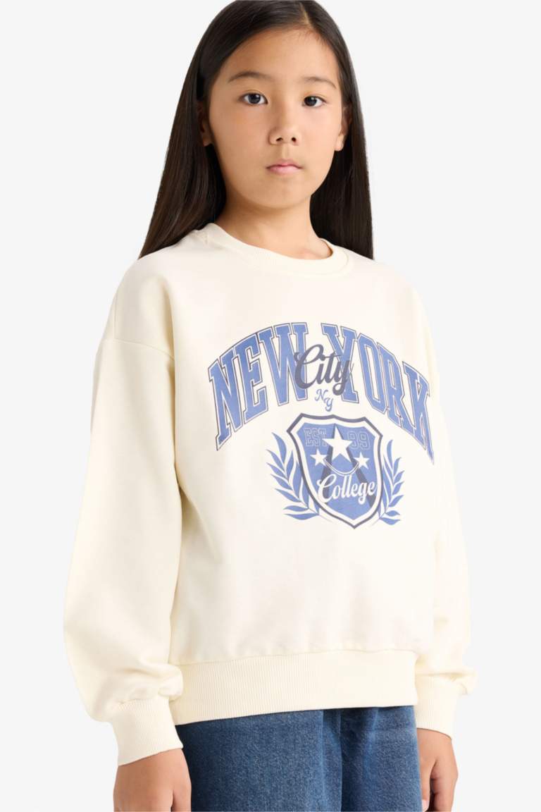 Girl Relax Fit Crew Neck Printed Sweatshirt