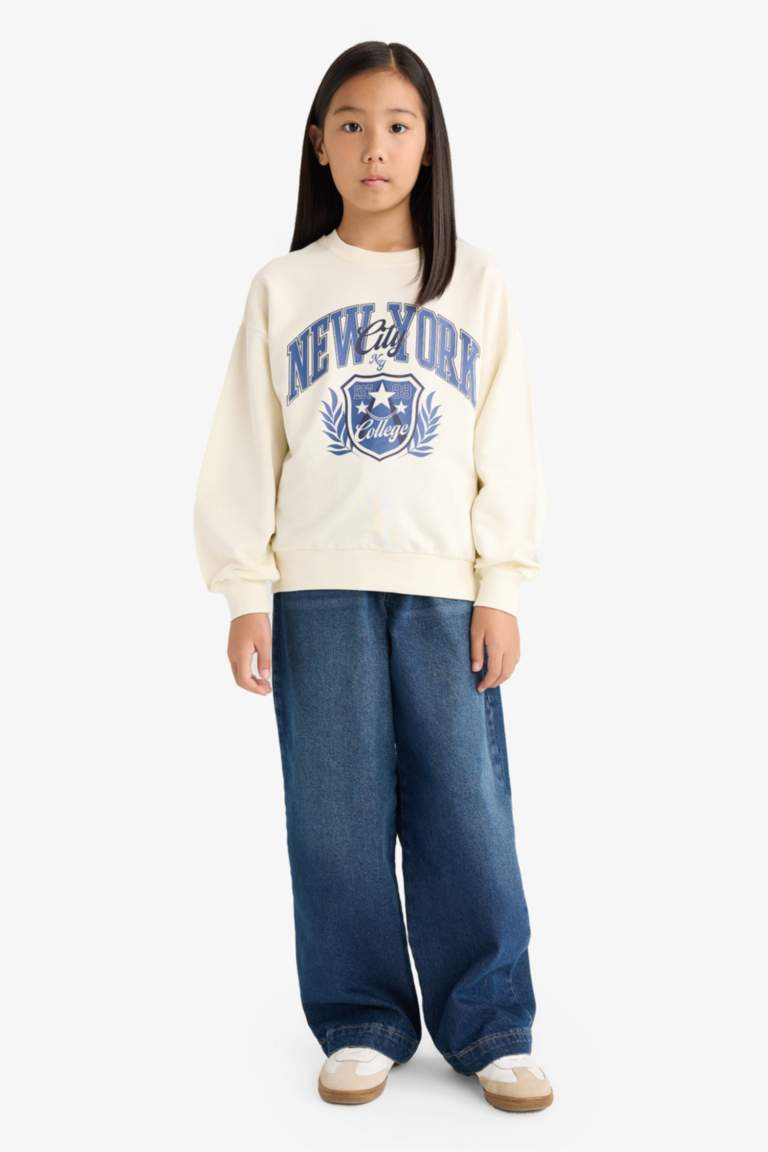 Girl Relax Fit Crew Neck Printed Sweatshirt