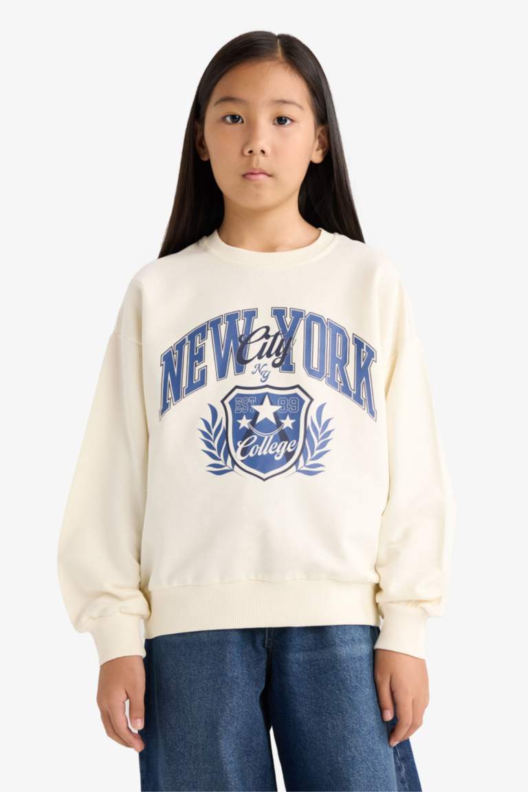 Girl Relax Fit Crew Neck Printed Sweatshirt