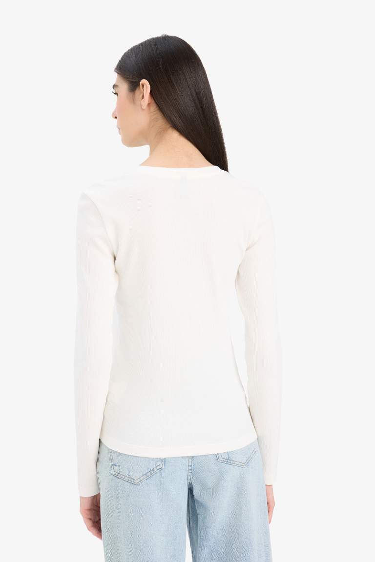 Woman Long Sleeve T-Shirt