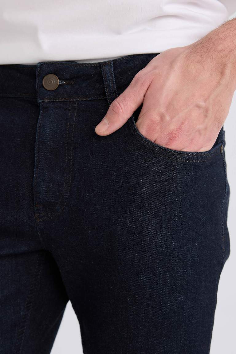 Pantalon Jean Pedro taille normale à coupe slim