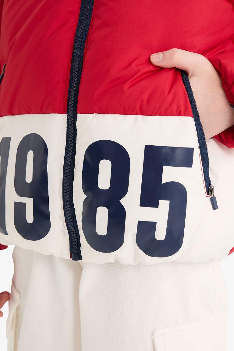 Водонепроницаемая пуховка на молнии для мальчиков с капюшоном