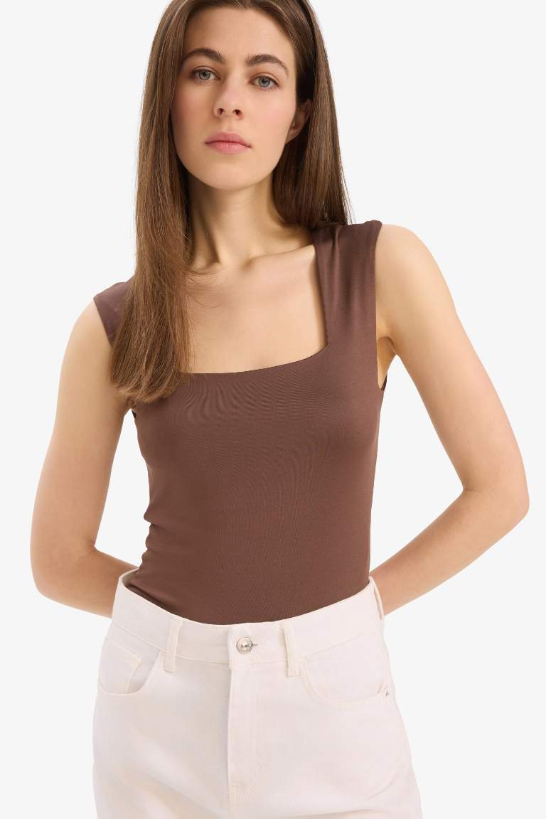 Slim Fit Square Collar Tank Top