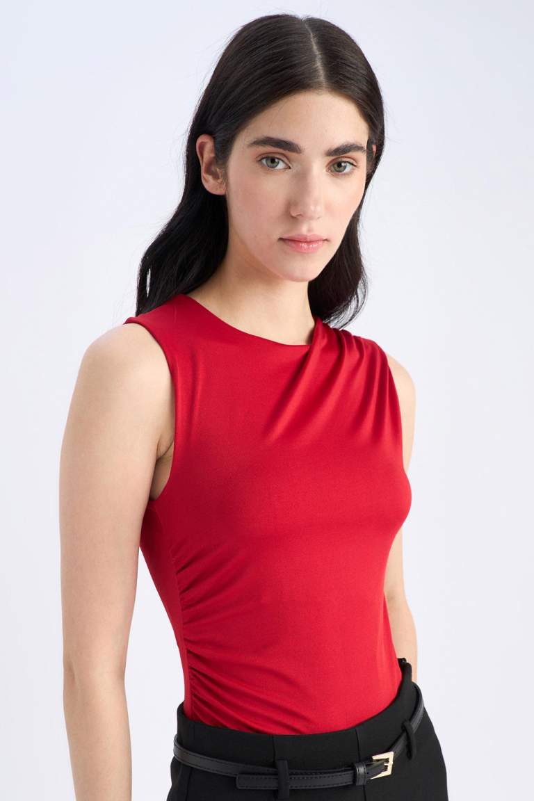 Slim Fit Crew Neck Basic Red Tank Top