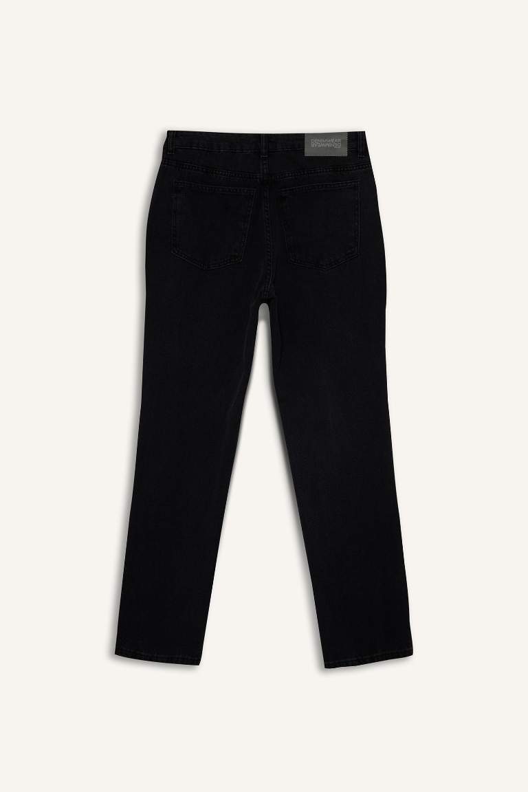 Straight Fit Straight Leg Jeans