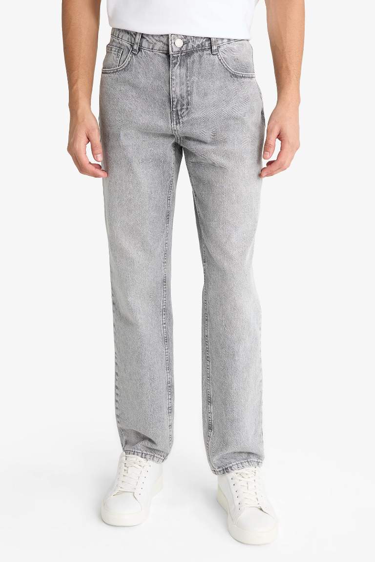 Straight Fit Regular Hem Denim Trousers