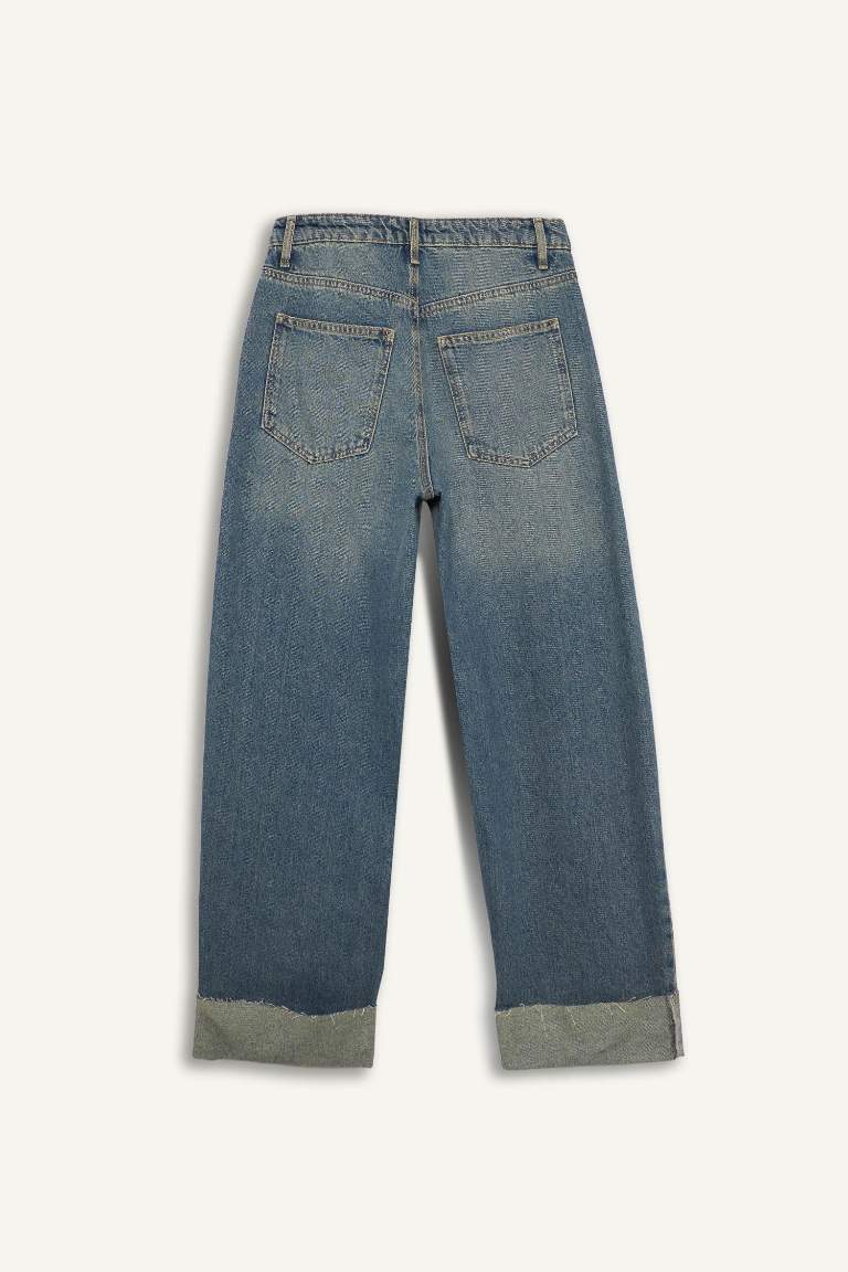 Baggy Fit High Waist Washed Jeans