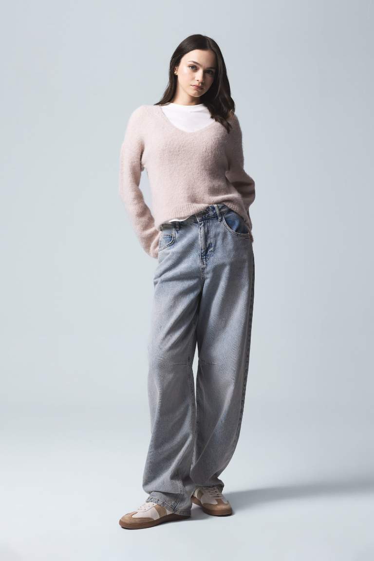 Regular Fit V Neck Basic Knit Pullover