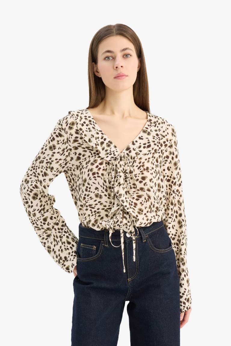 Regular Fit V Neck Leopard Shirt