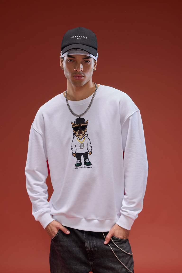 سويت شيرت أوفر سايز برقبة مستديرة