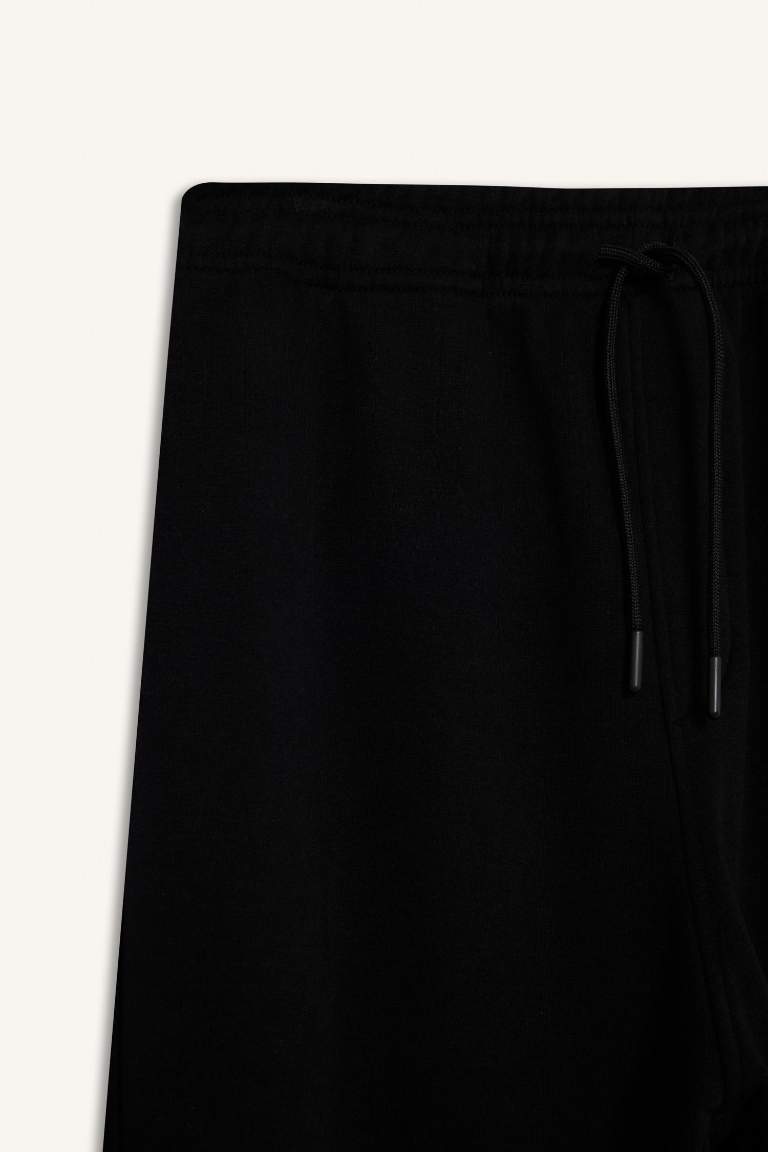 Regular Fit Beli Bağcılı Paçası Lastikli Cepli Basic Düz Jogger Eşofman Altı