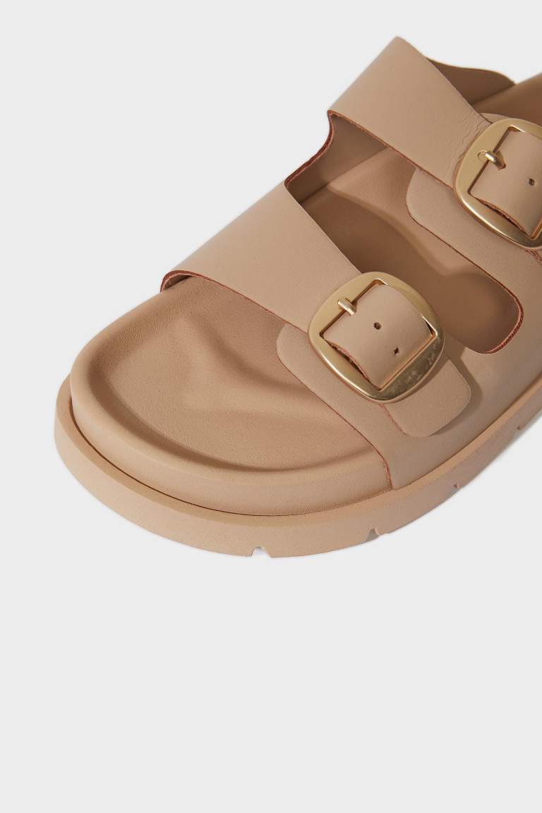 Woman Flat Sole Slipper