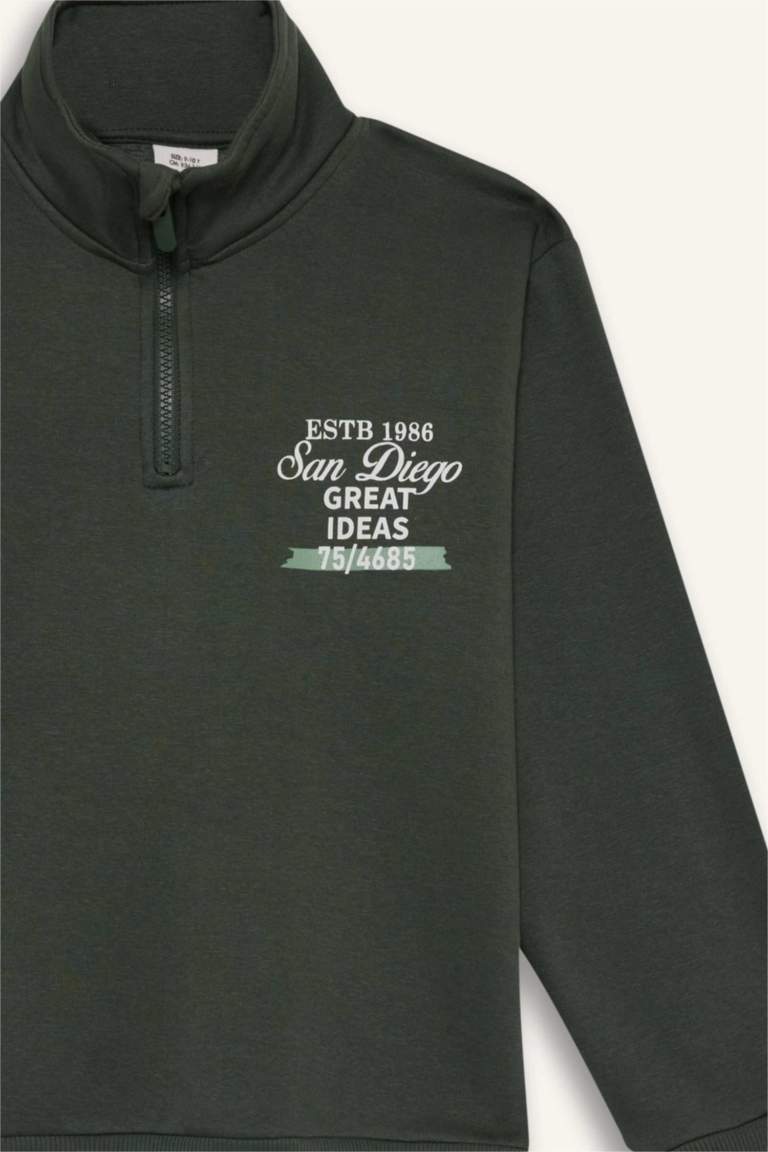 سويت شيرت اولادي قصة عادية بنص سوسته وبطانة ناعمة