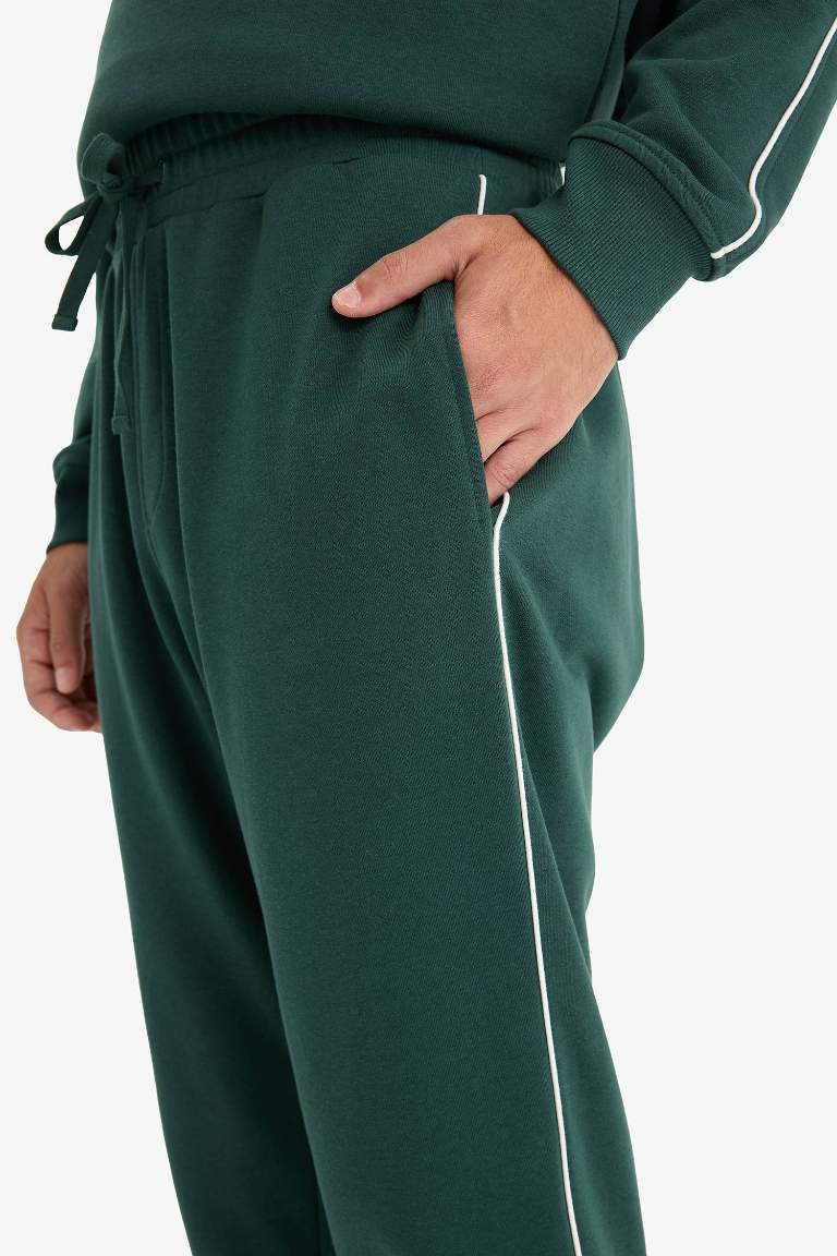 Regular Fit Beli Bağcıklı Cepli Paçası Lastikli Jogger Eşofman Altı
