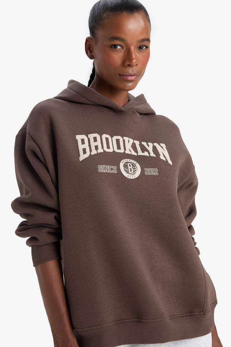 Спортивный свитер DeFactoFit NBA Brooklyn Nets Oversize с капюшоном