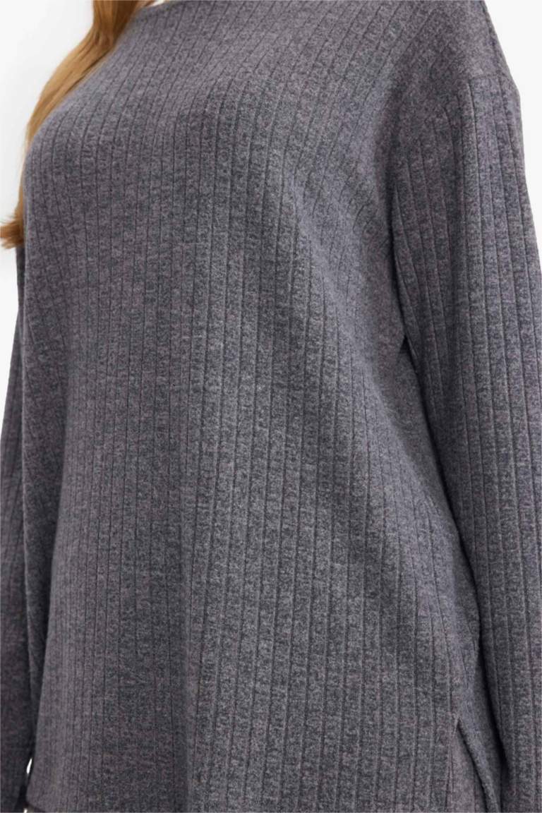 Woman Long Sleeve T-Shirt