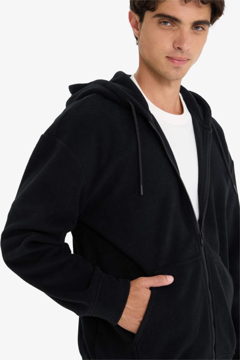 كارديجان قطيفة اوفر سايز بكابيشون بسوسته