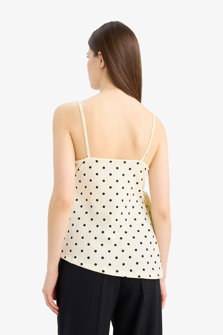 Slim Fit Polka Dot V-Neck Tank Top