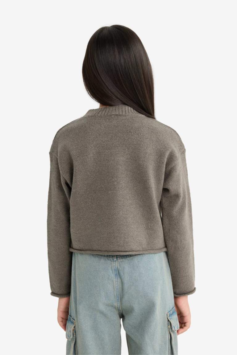 Girl Standard Fit Crew Neck Pullover