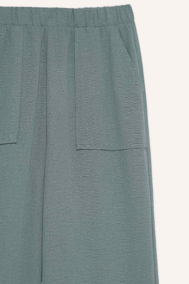 Wide Leg Elastic Waist Pocketed Trousers