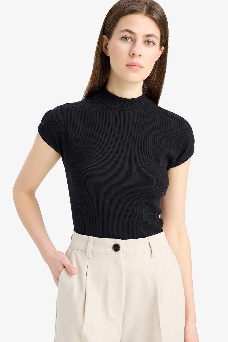 Slim Fit Half Turtleneck Corduroy T-Shirt