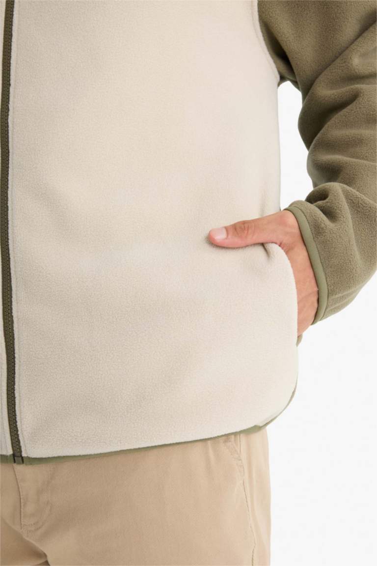 Relax Fit Yarım Balıkçı Yaka Fermuarlı Polar Hırka