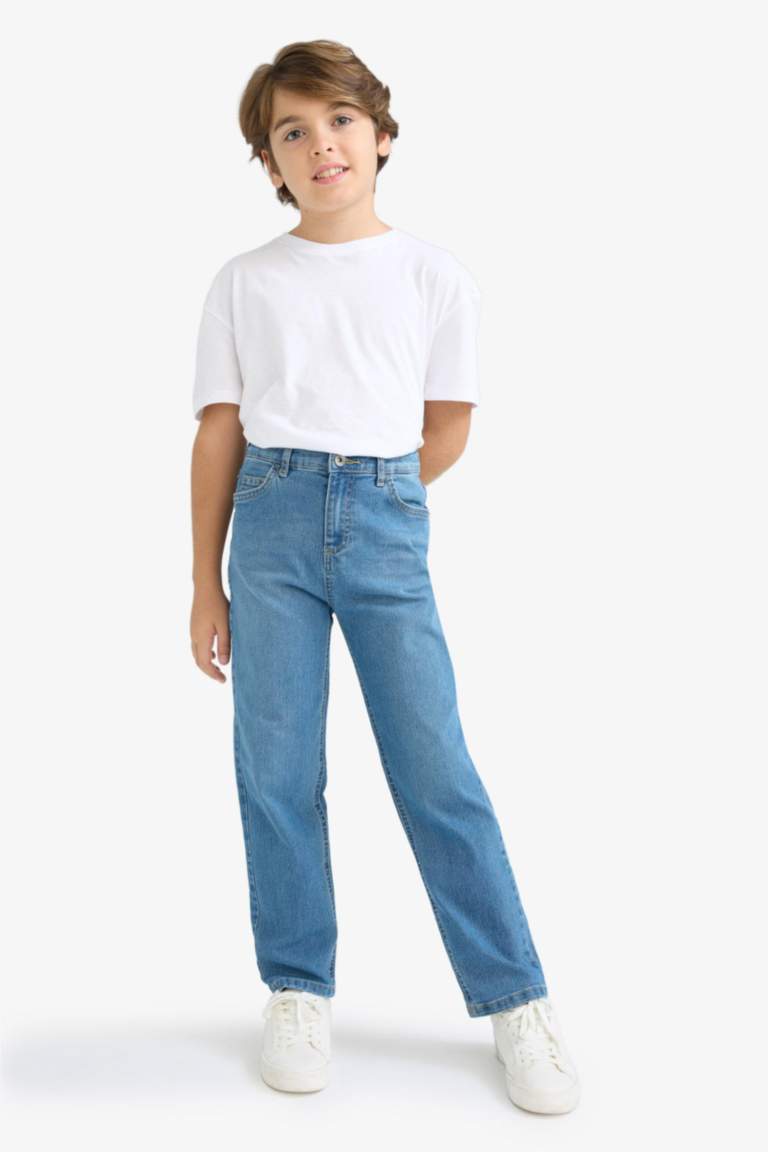 Boy Straight Fit Straight Leg Jeans