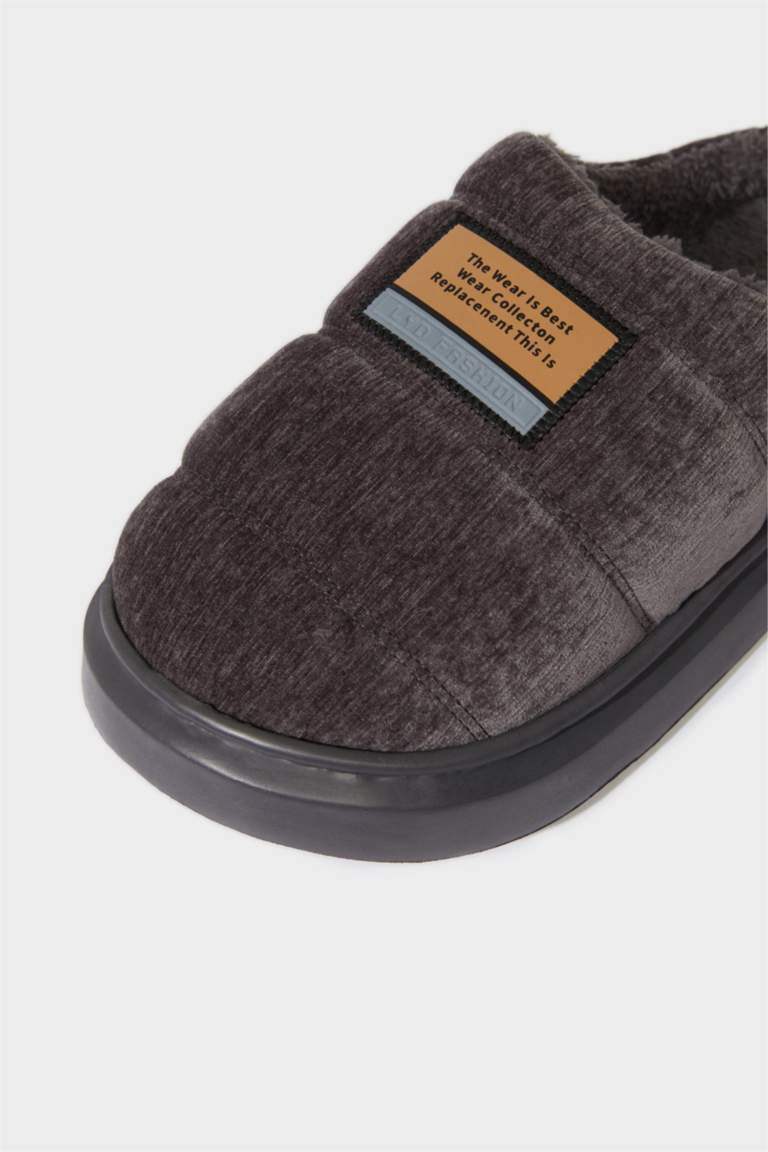 Man Flat Sole Home Slippers