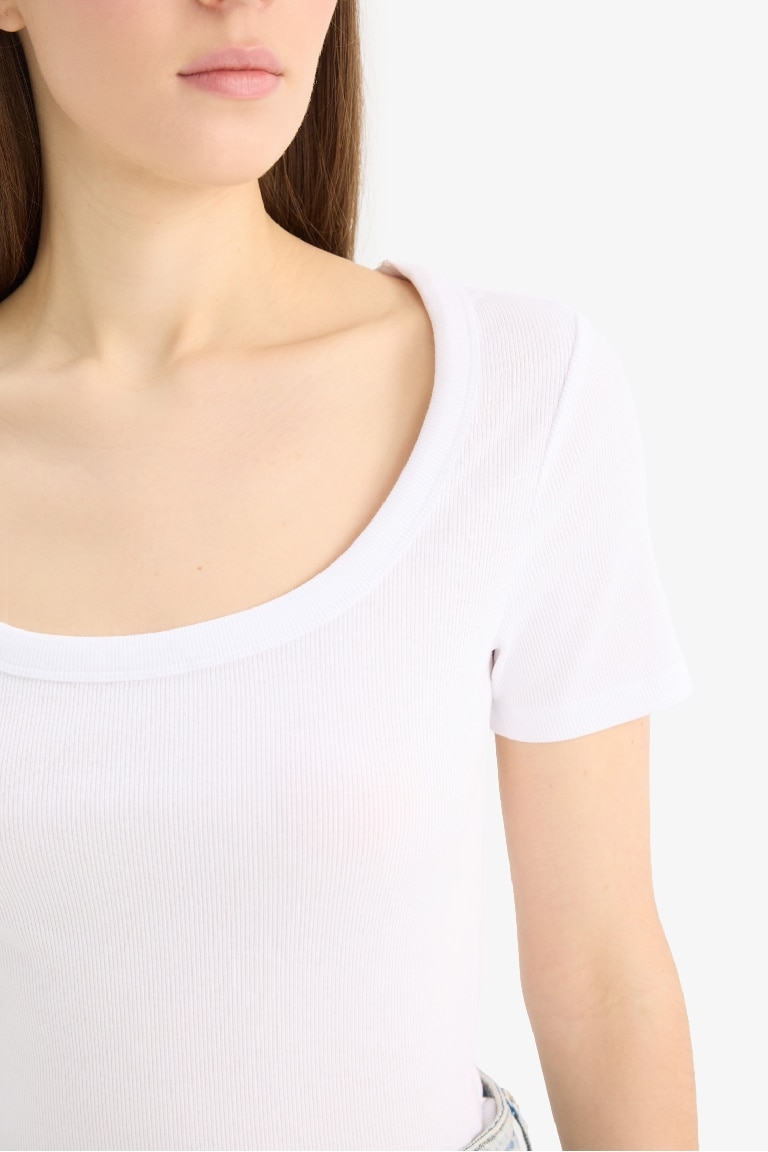 Slim Fit Crew Neck Basic Ribbed Camisole T-Shirt