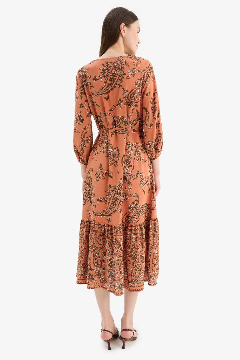 Regular Fit V Neck Floral Patterned Half Sleeve Midi Dress
