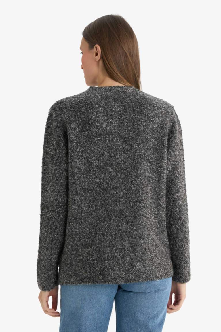 Regular Fit Bisiklet Yaka Triko Düğmeli Hırka