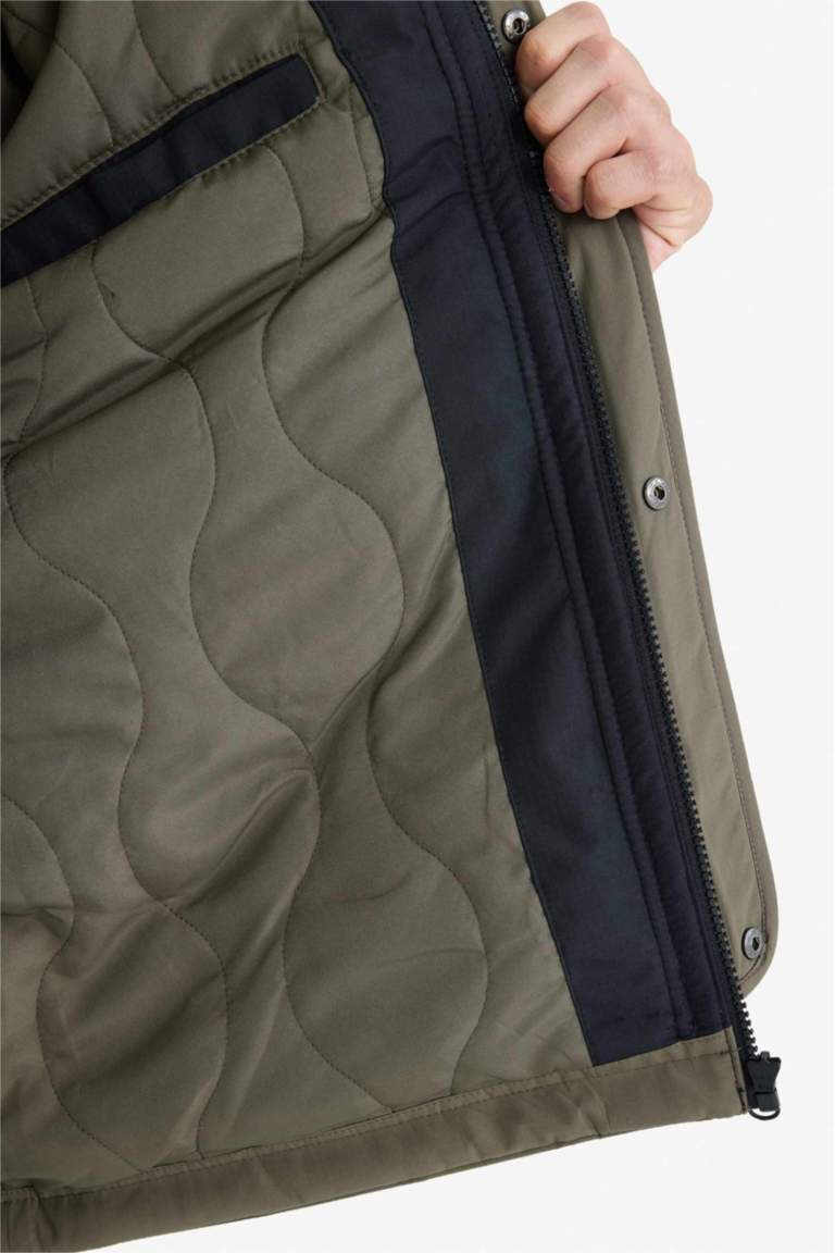 Regular Fit Hooded Waterproof Jacket