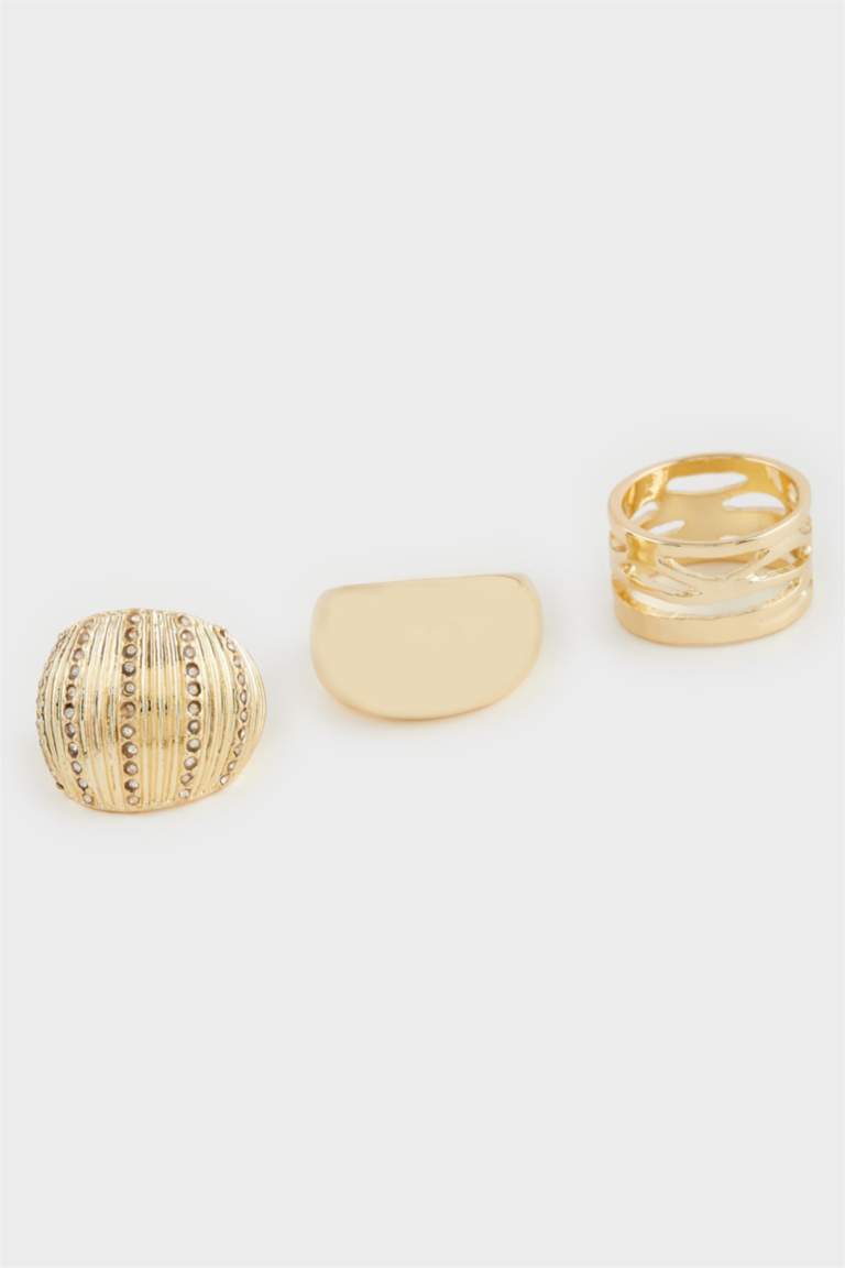 Woman 3 Piece Gold Ring