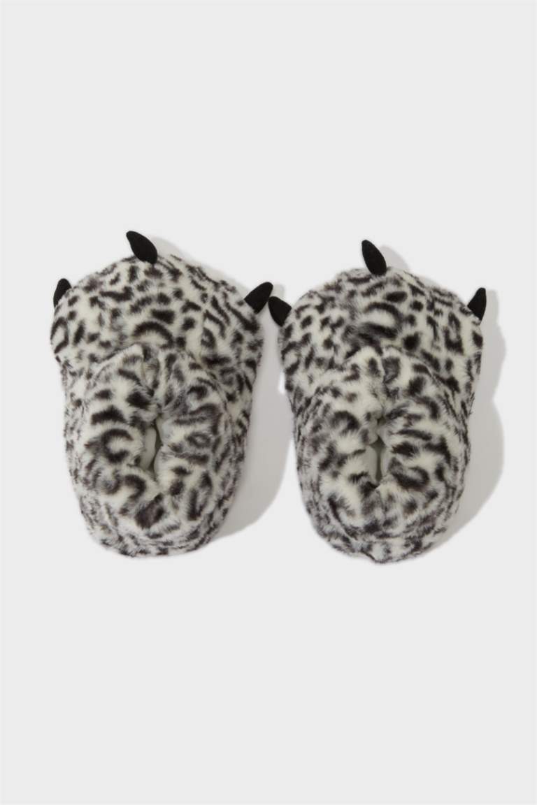 Woman Flat Sole Home Boots