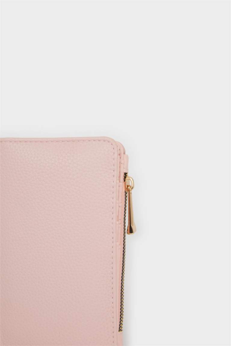 محفظة حريمي جلد صناعي