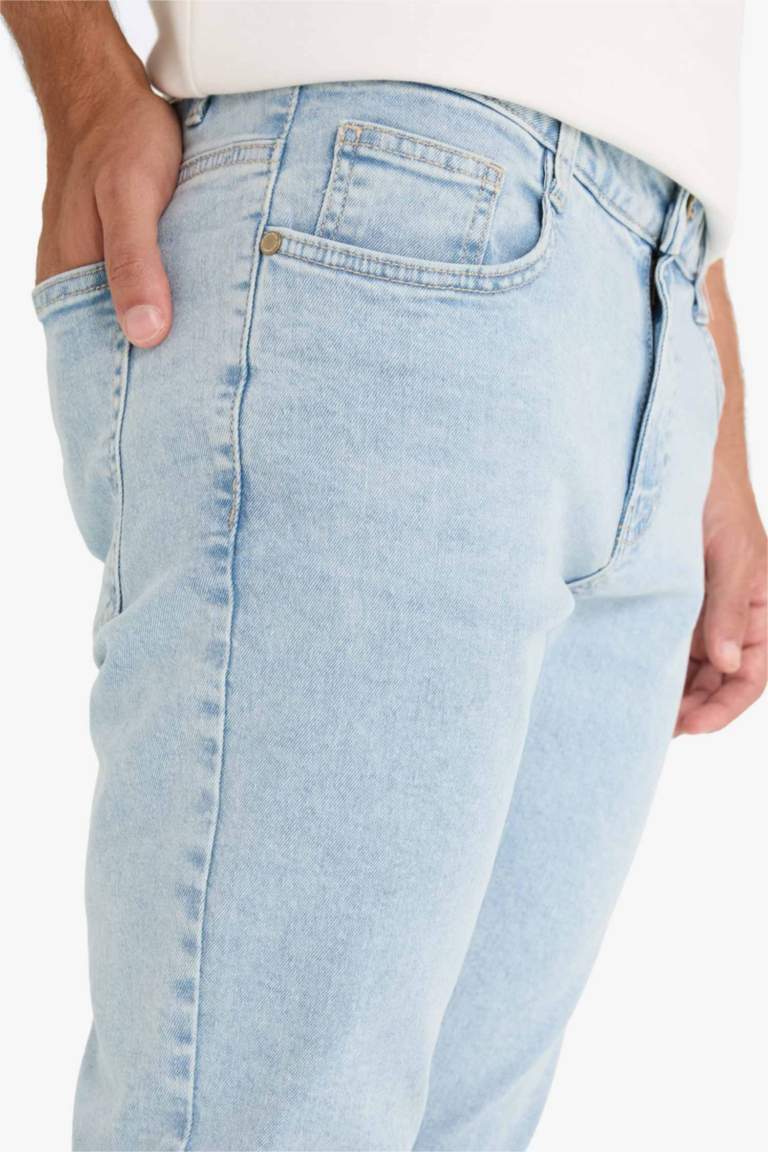 Carlo Skinny Fit Regular Waist Skinny Leg Jeans